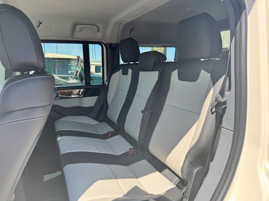 New 2026 INEOS Grenadier Station Wagon AWD/4WD image 9
