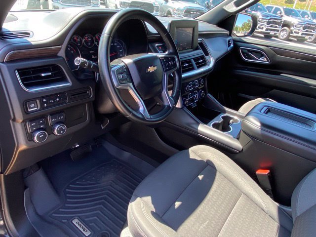 Used 2023 Chevrolet Suburban LS AWD/4WD image 12