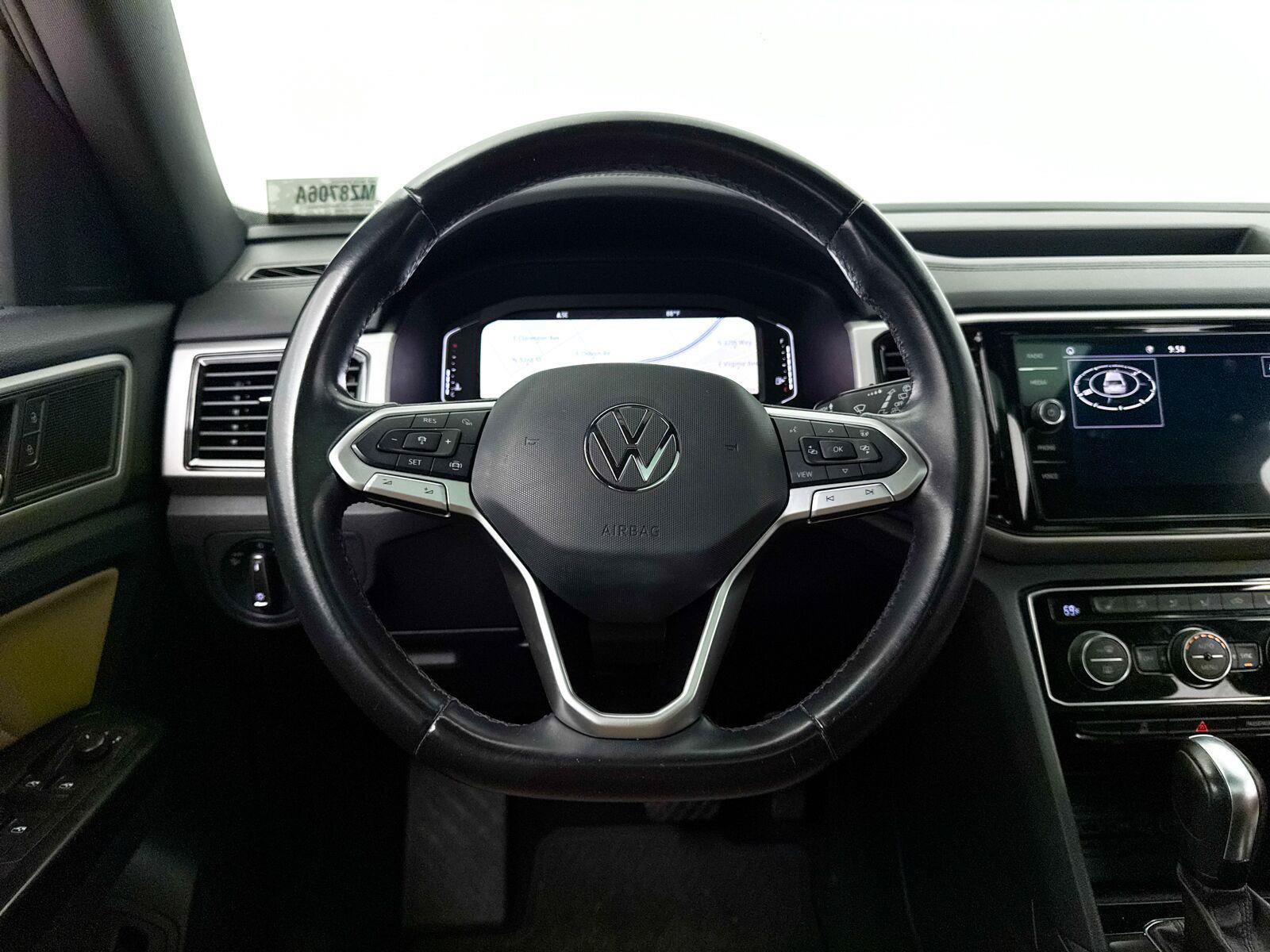 Used 2020 Volkswagen Atlas Cross Sport SEL FWD image 4