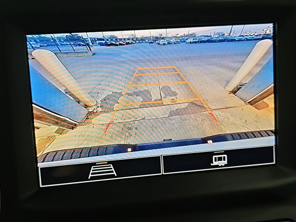 Used 2024 Chevrolet Silverado 2500 Custom w/ Custom Value Package image 21