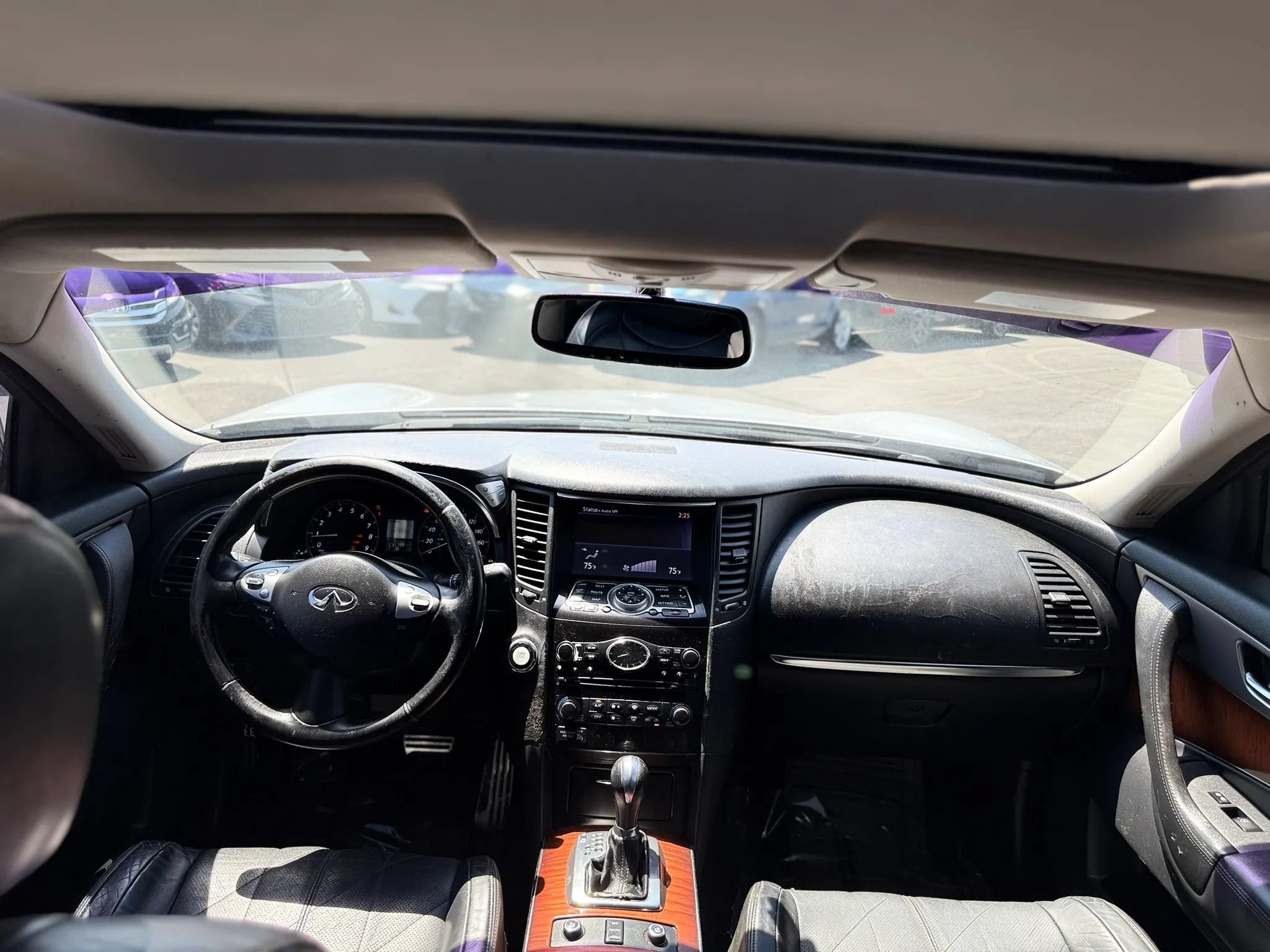 Used 2012 INFINITI FX35 2WD w/ Premium Pkg image 17