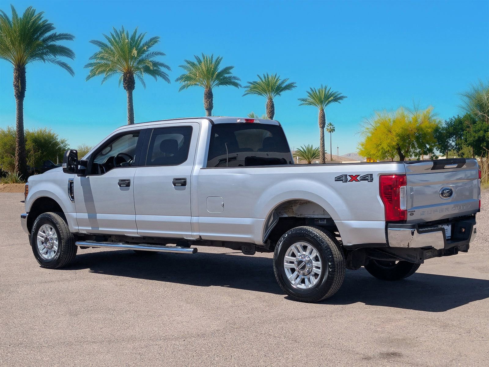 Used 2018 Ford F250 XLT image 3