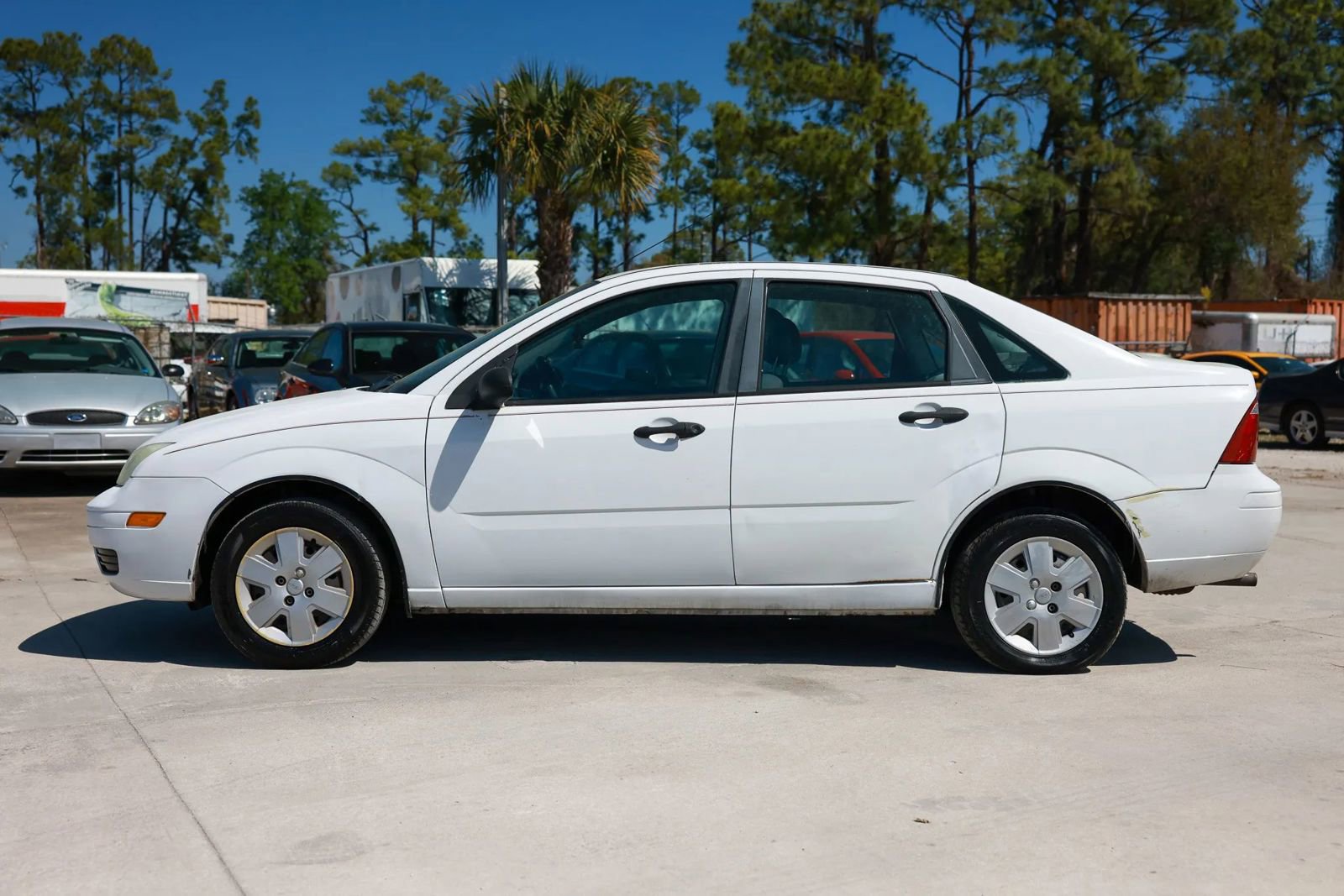 Used 2007 Ford Focus SE image 3