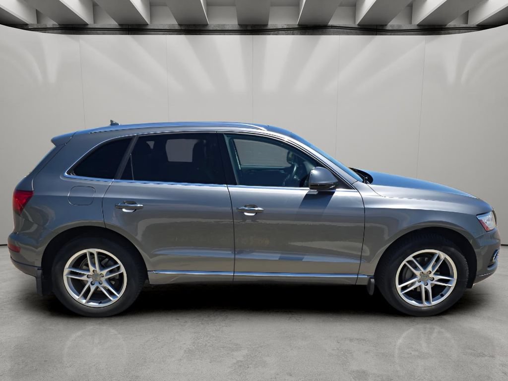 Used 2015 Audi Q5 2.0T Premium Plus w/ Technology Package AWD/4WD image 6