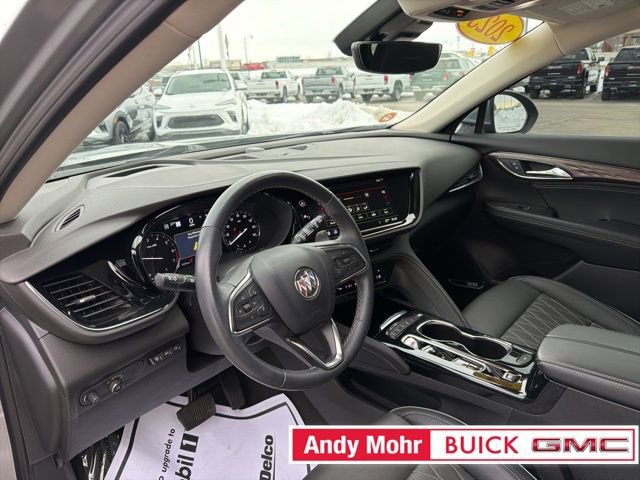 Used 2023 Buick Envision Avenir image 18