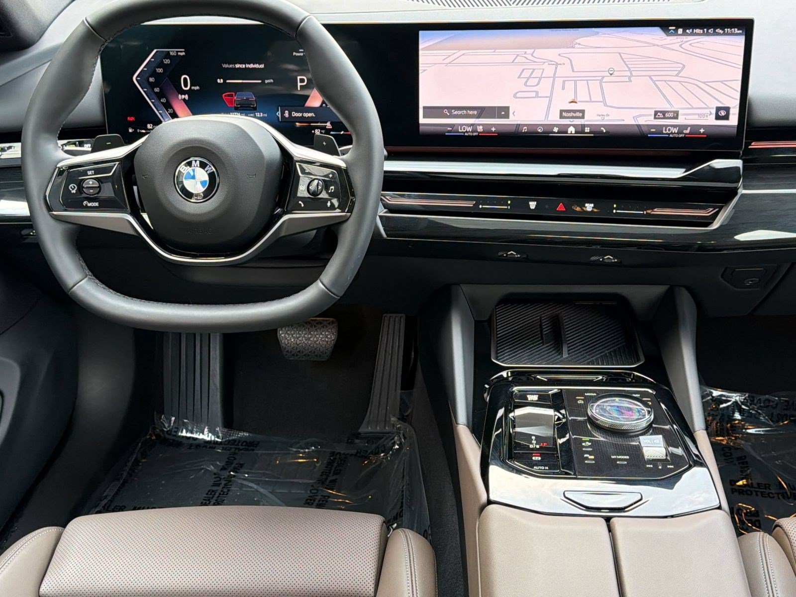 Used 2026 BMW 530i xDrive AWD/4WD image 27