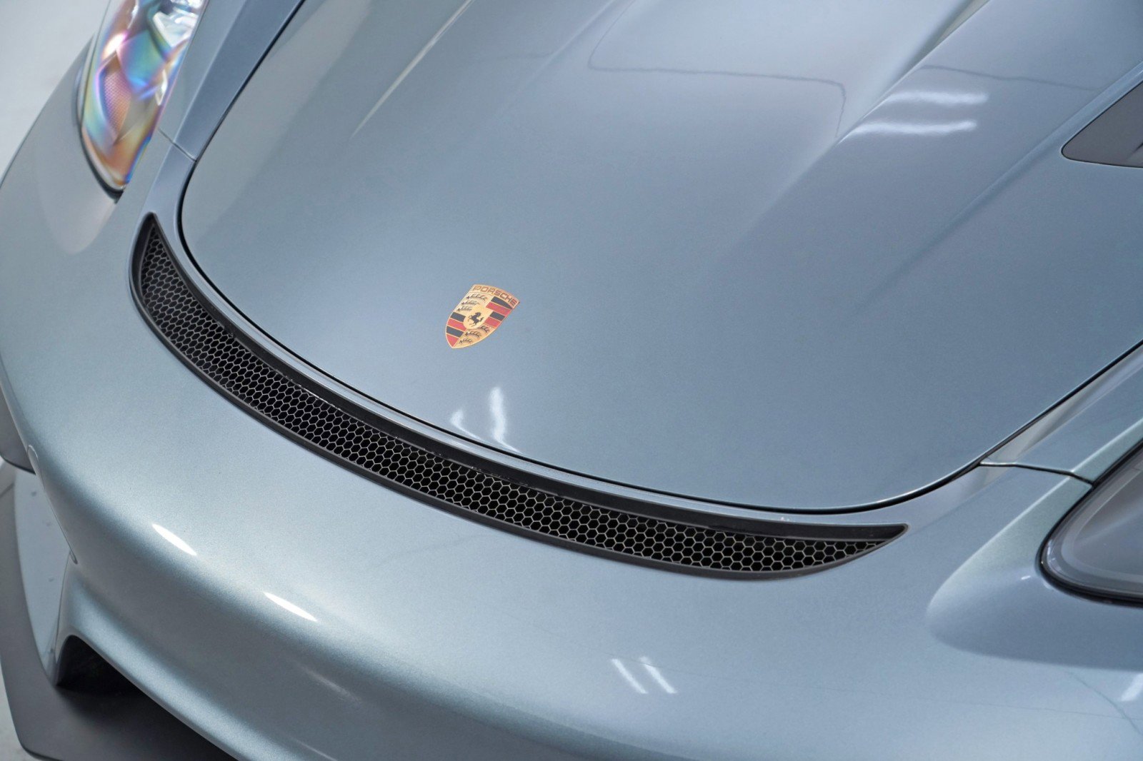Used 2024 Porsche 718 Boxster Spyder RS w/ Light Design Package RWD image 75