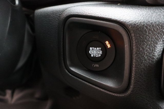 New 2025 Jeep Gladiator Sport AWD/4WD image 17