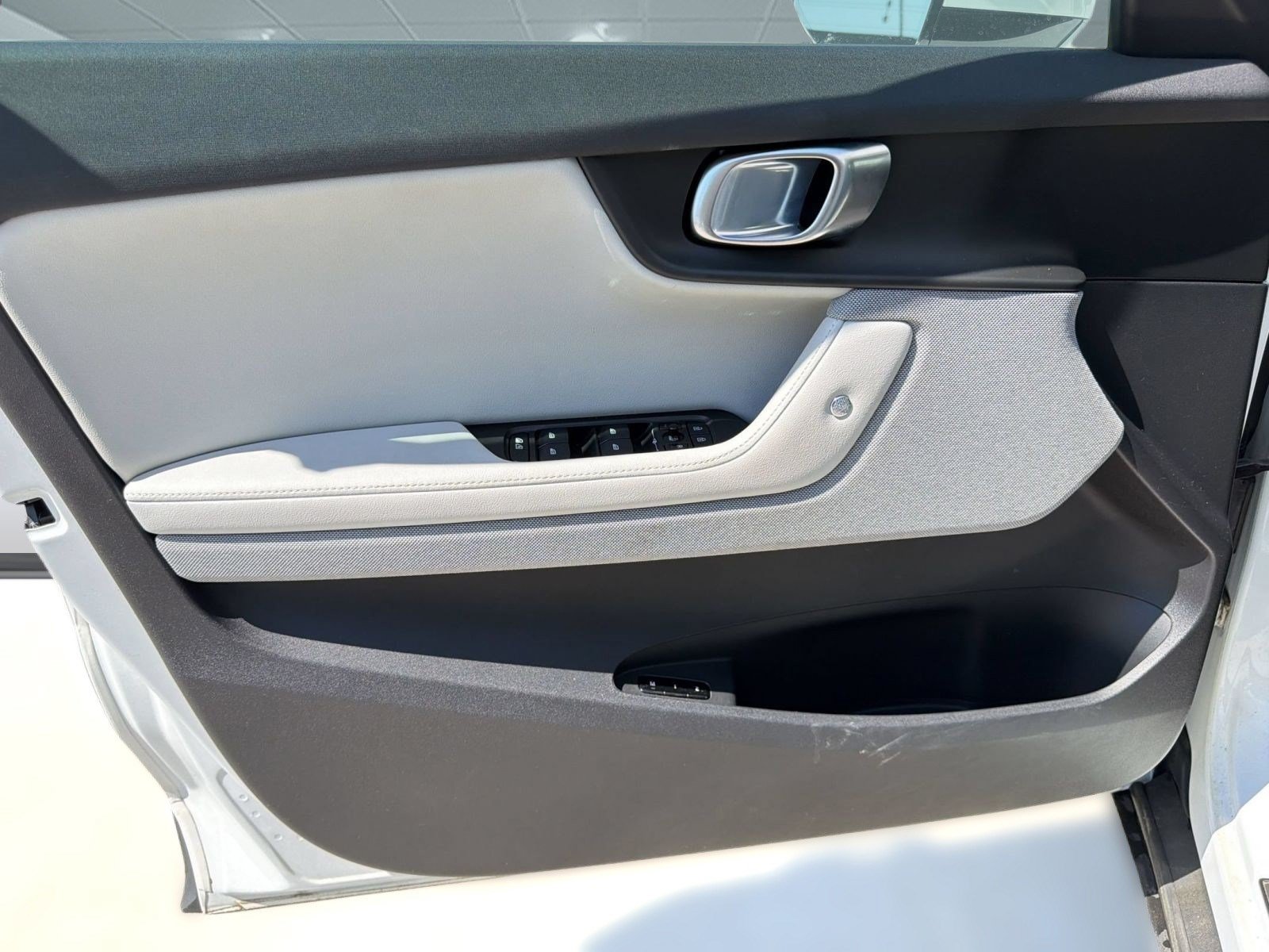 Used 2023 Polestar Polestar 2 w/ Pilot Pack AWD/4WD image 21