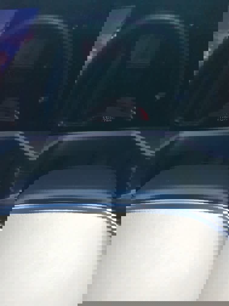 Used 2025 GMC Acadia Elevation image 14