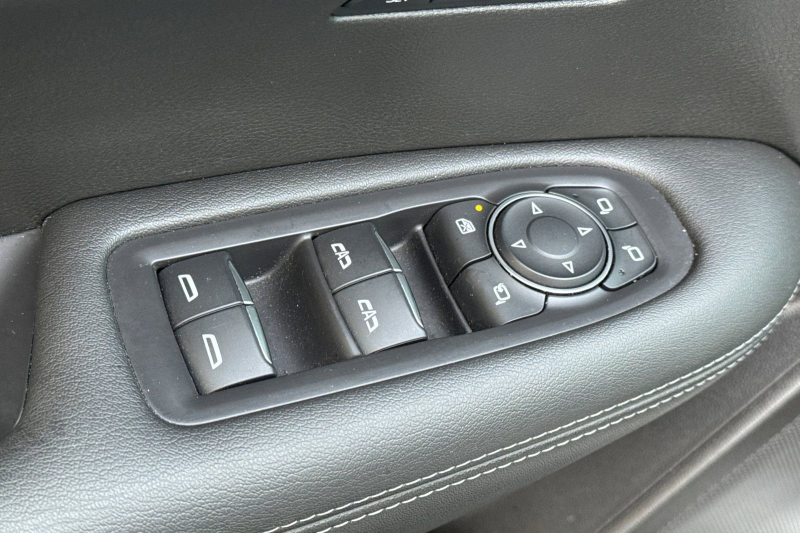 Certified 2023 Cadillac XT6 Sport image 12