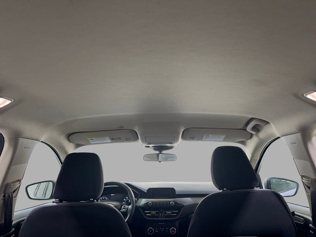 Used 2020 Ford Escape S image 18