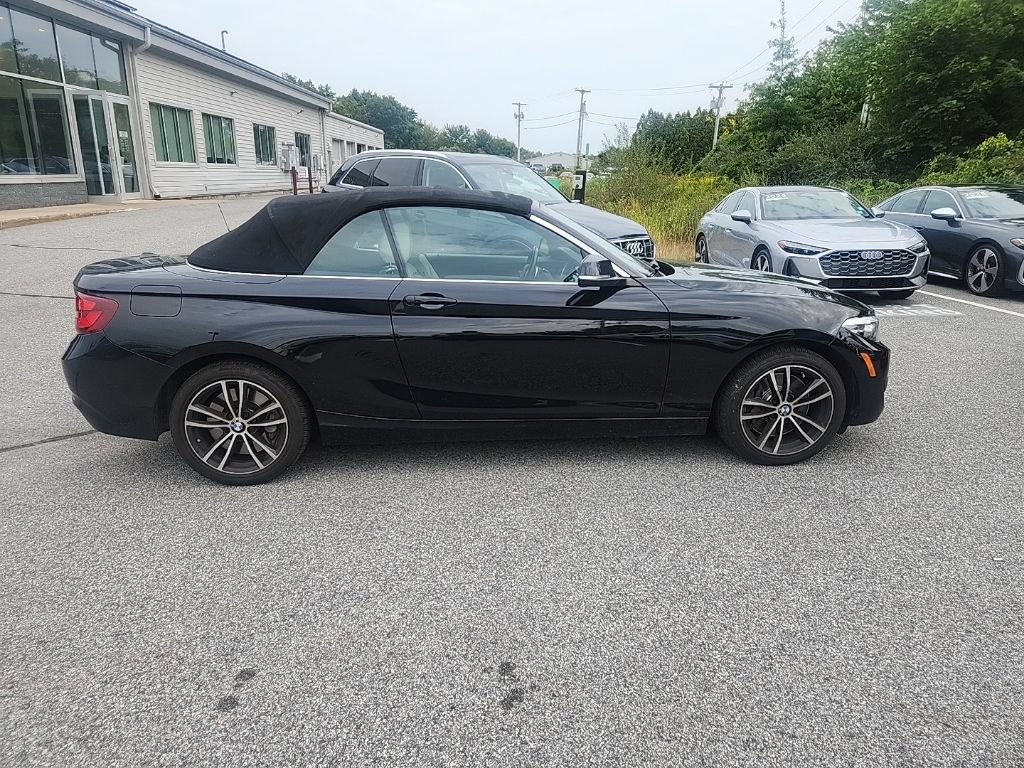 Used 2021 BMW 230i xDrive Convertible w/ Premium Package AWD/4WD image 4