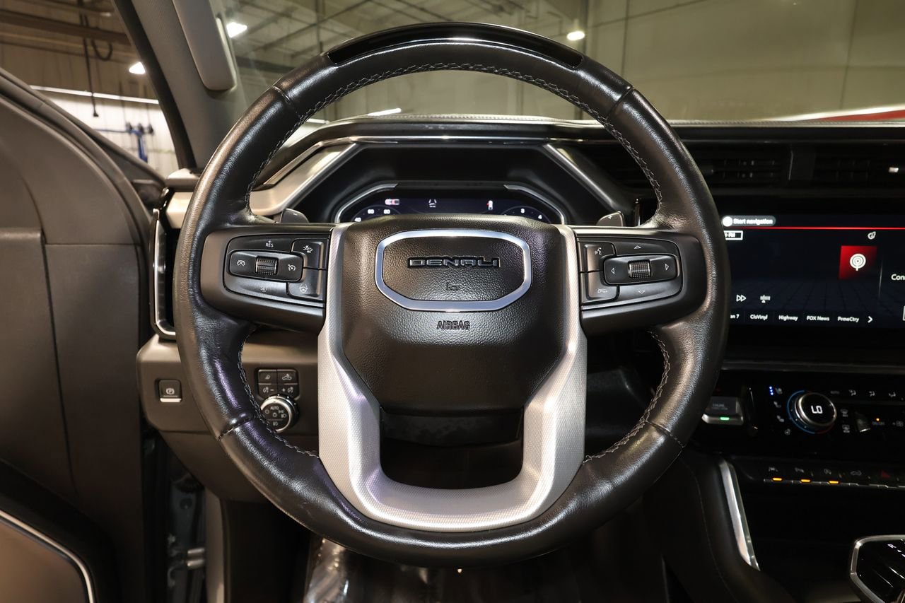 Used 2025 GMC Sierra 1500 Denali AWD/4WD image 10