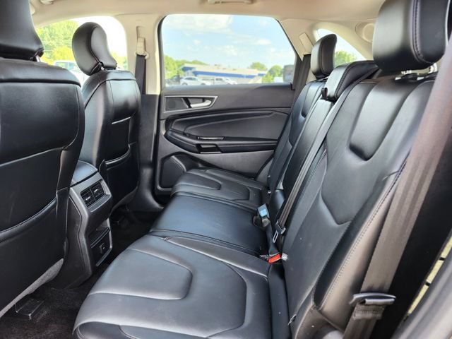 Certified 2018 Ford Edge Titanium AWD/4WD image 16