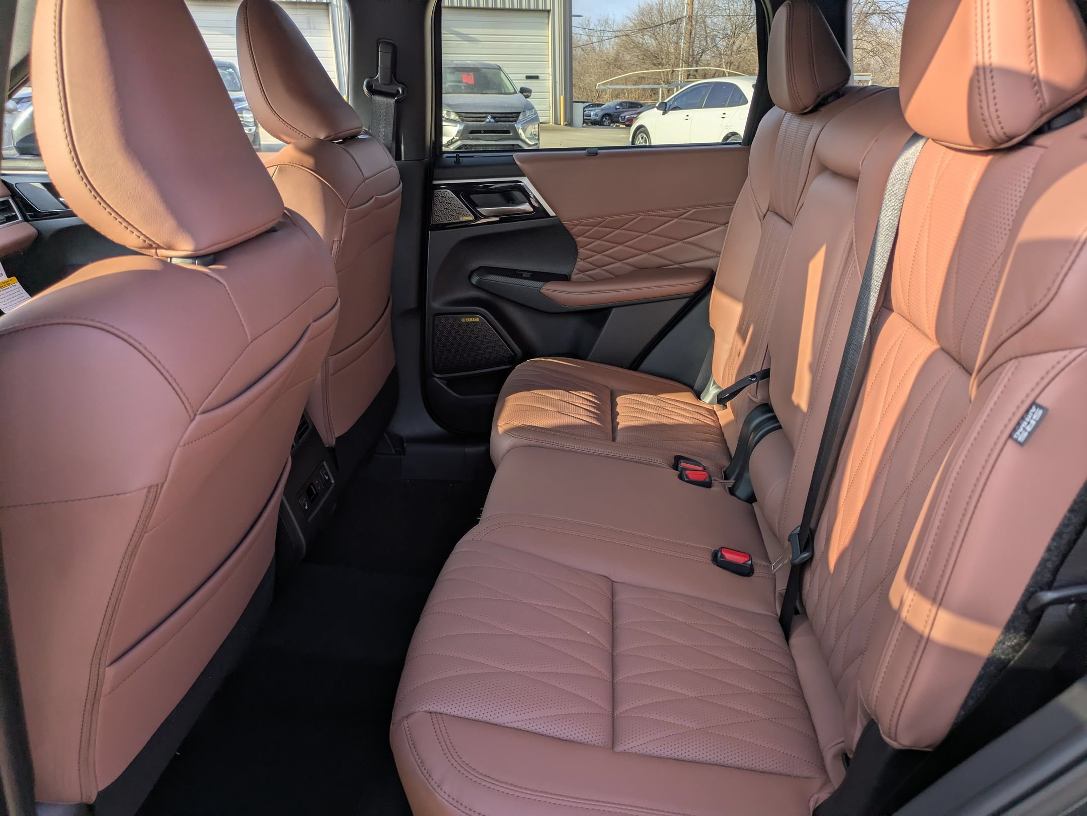 New 2026 Mitsubishi Outlander SEL FWD image 13
