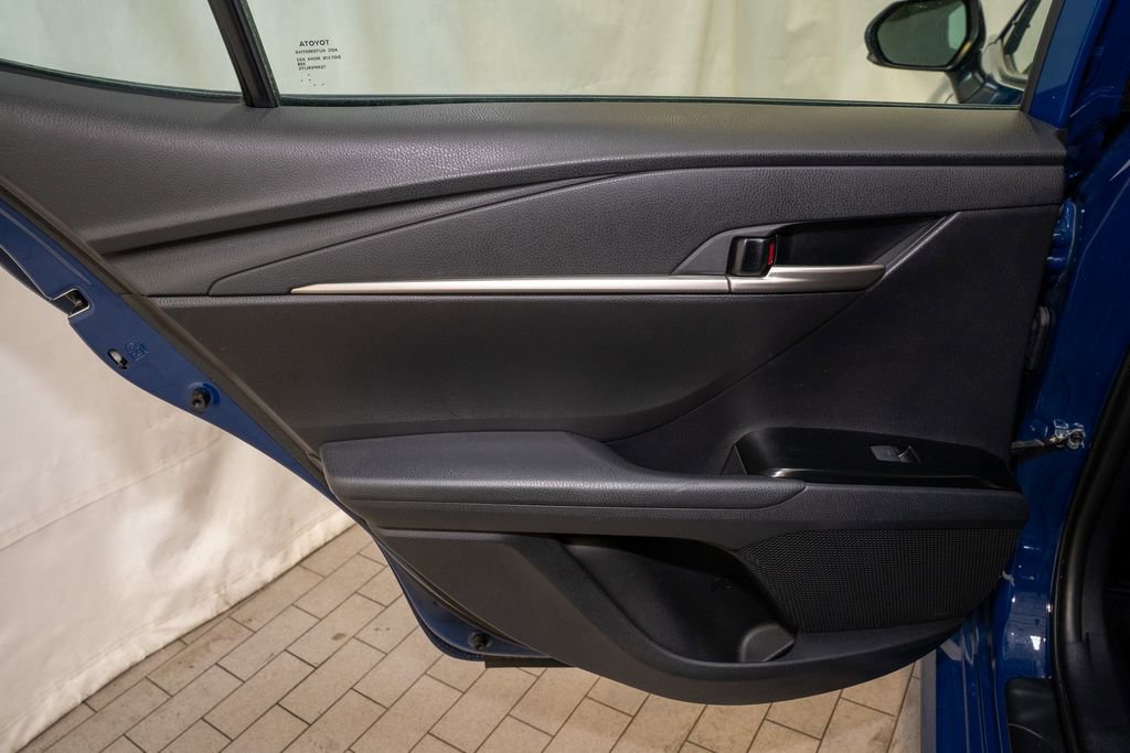 Certified 2025 Toyota Camry LE image 9