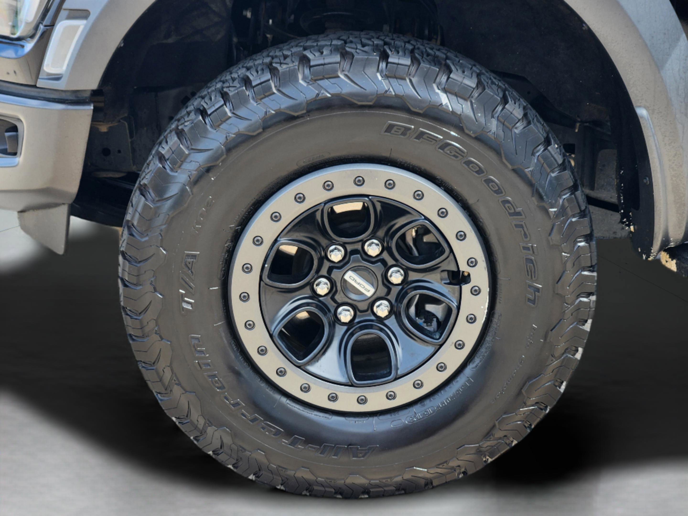 Used 2023 Ford F150 Raptor AWD/4WD image 33