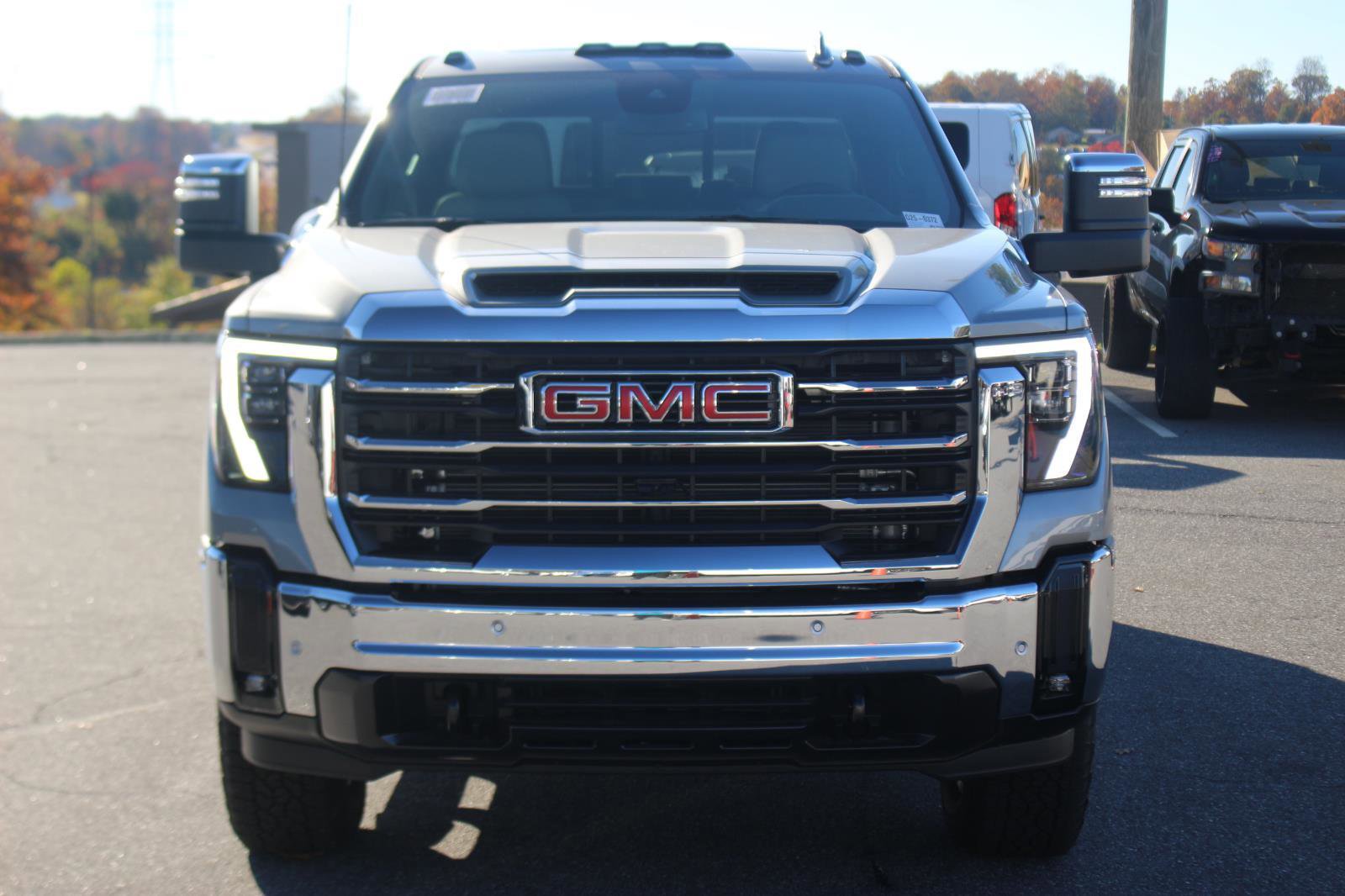 New 2025 GMC Sierra 2500 SLT w/ SLT Premium Package video 2