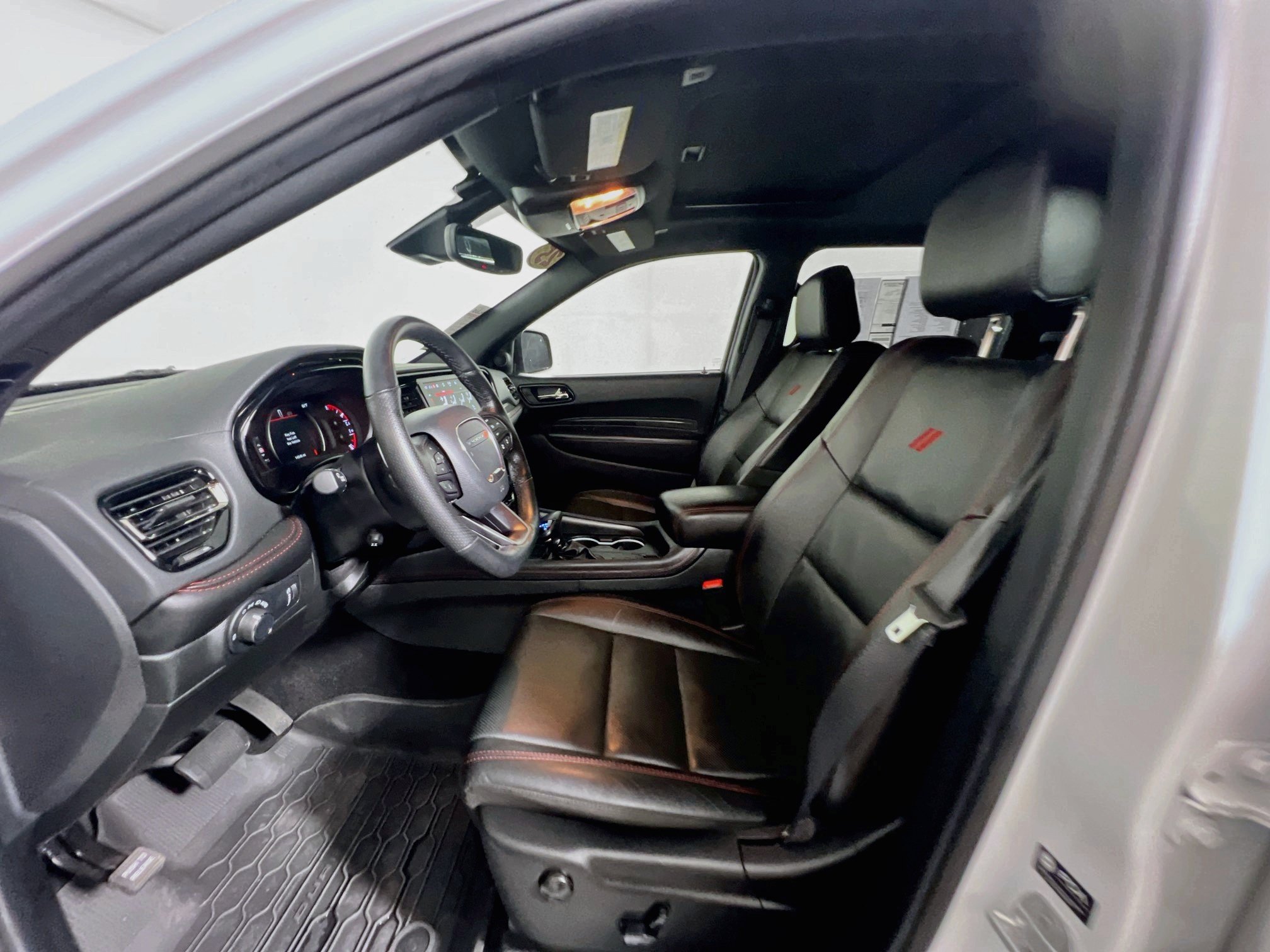 Used 2025 Dodge Durango R/T AWD/4WD image 14