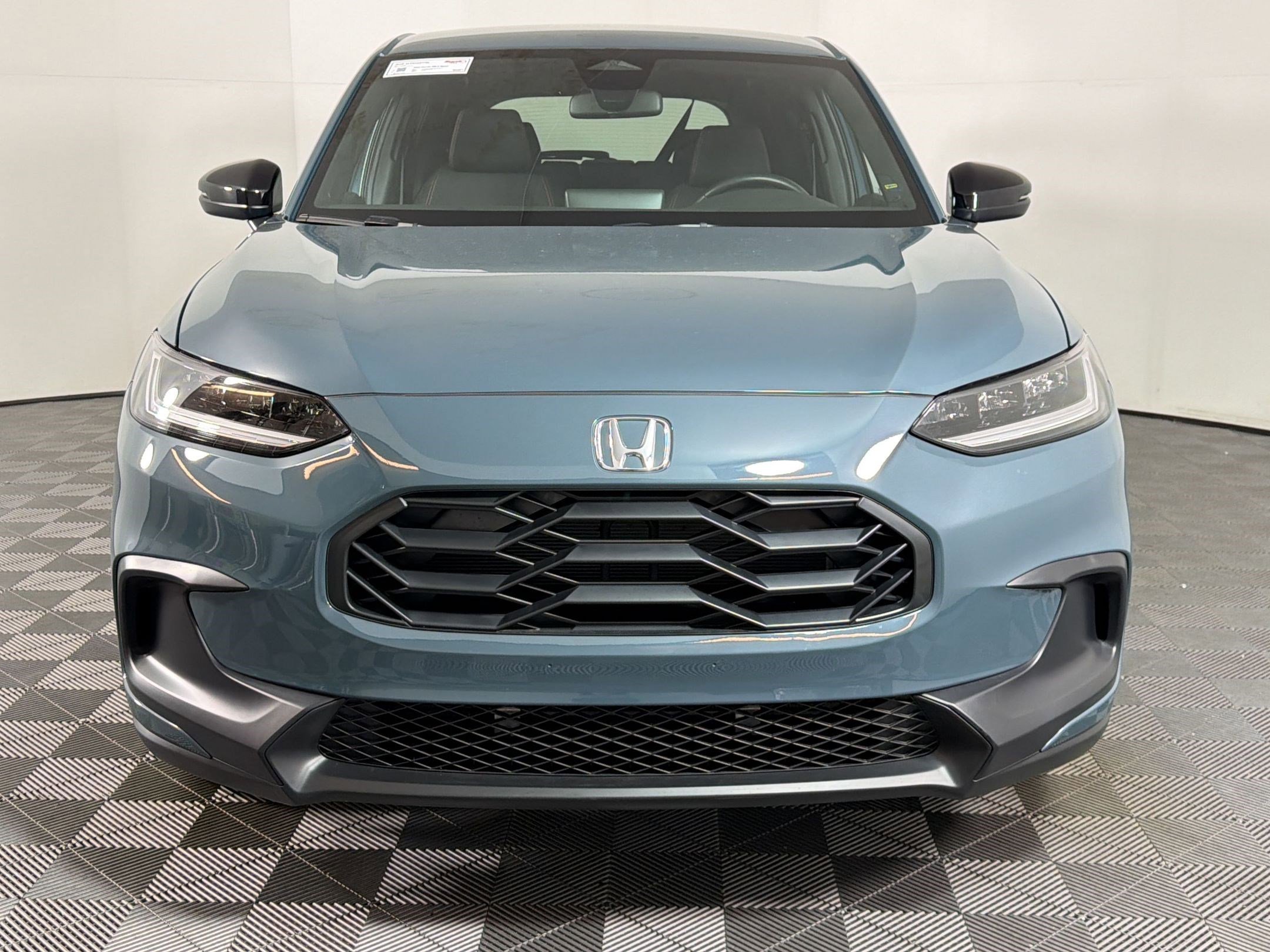 Used 2025 Honda HR-V Sport image 6