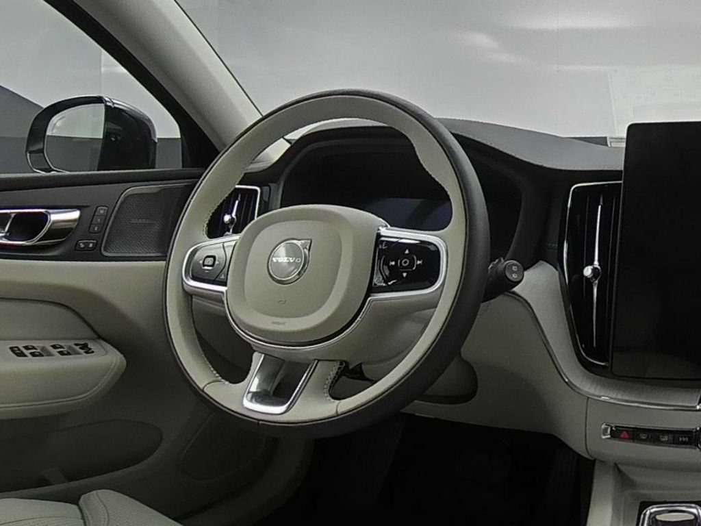 New 2026 Volvo XC60 T8 Ultra w/ Protection Package Premier AWD/4WD image 37