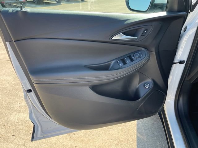 Certified 2024 Buick Encore GX Preferred FWD image 21