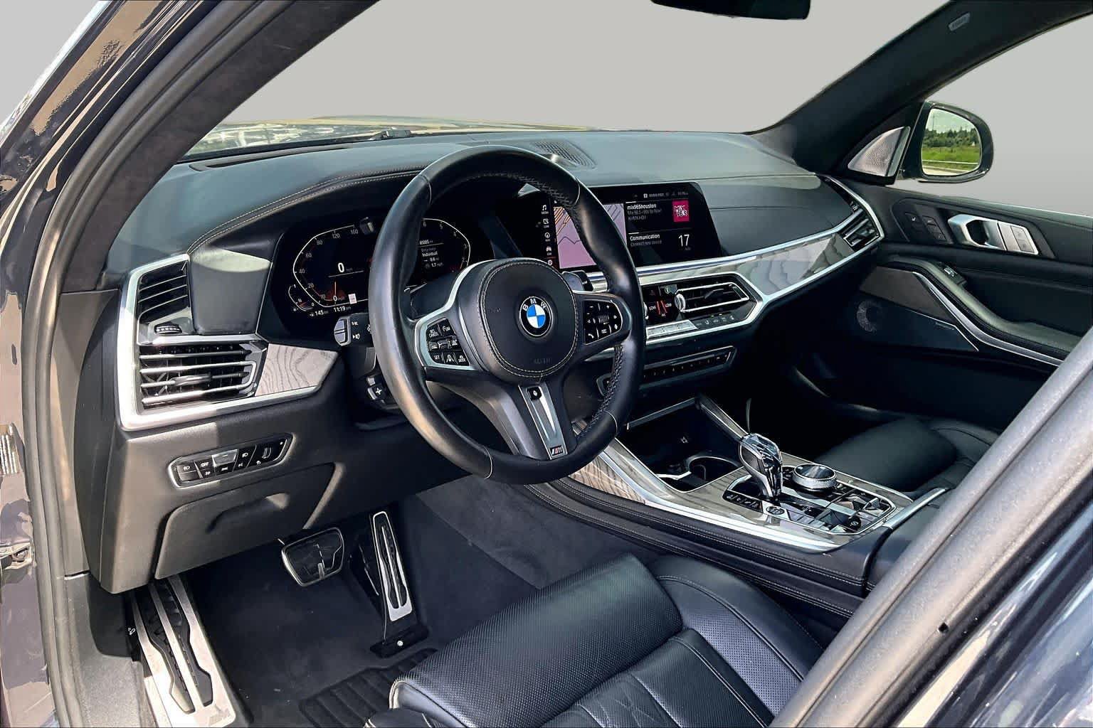 Used 2019 BMW X7 xDrive50i w/ Dynamic Handling Package AWD/4WD image 16