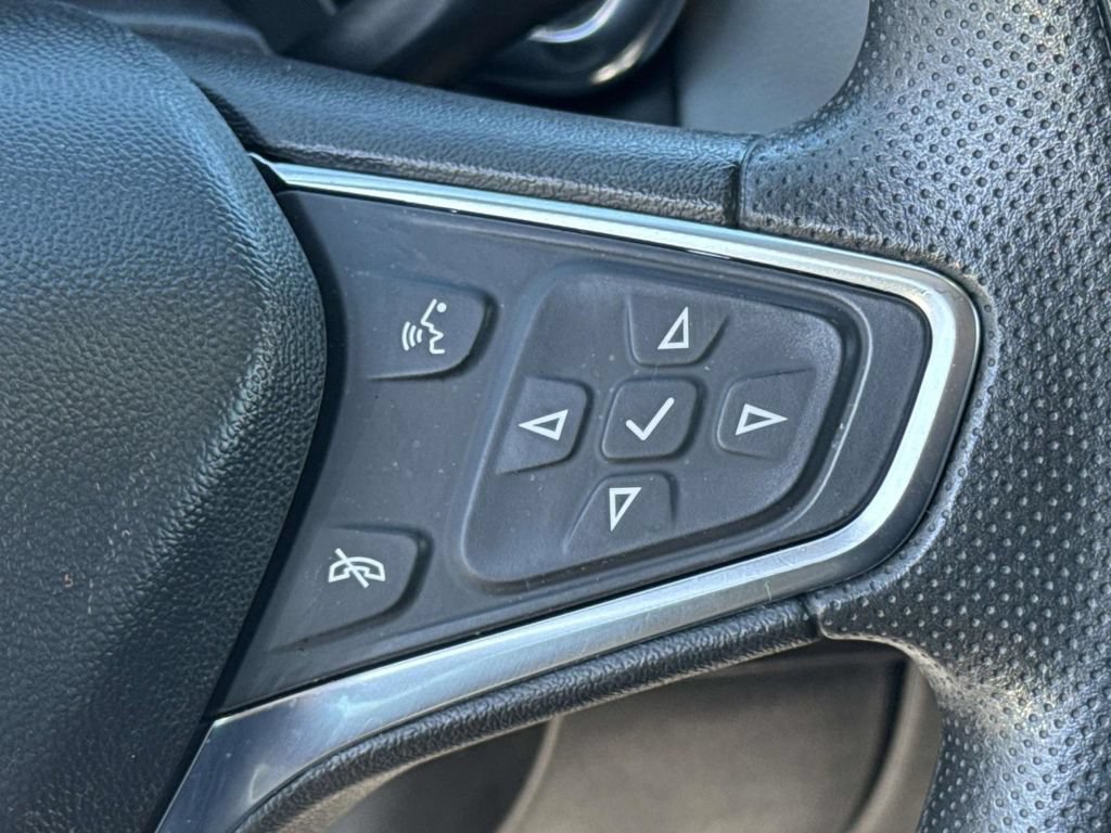 Used 2024 Chevrolet Equinox LS FWD image 22