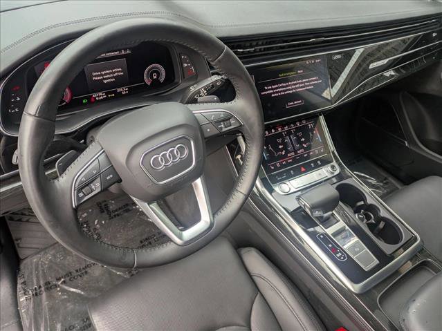 Used 2019 Audi Q8 Prestige w/ Luxury Package image 10