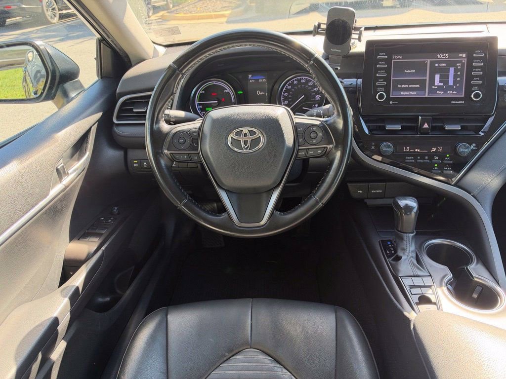 Used 2022 Toyota Camry SE FWD image 19