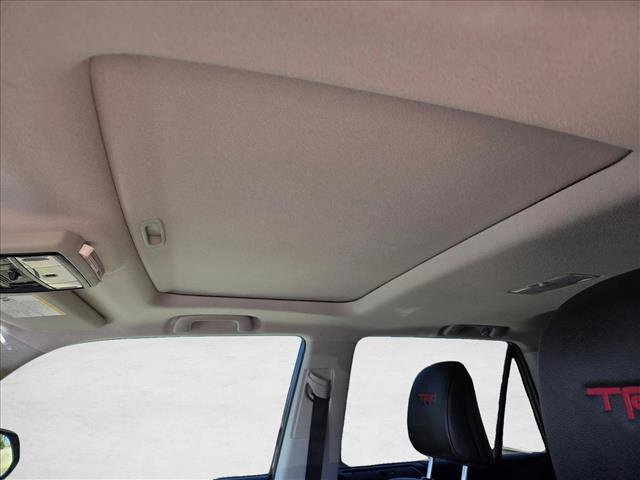 Certified 2022 Toyota 4Runner TRD Off-Road Premium image 15