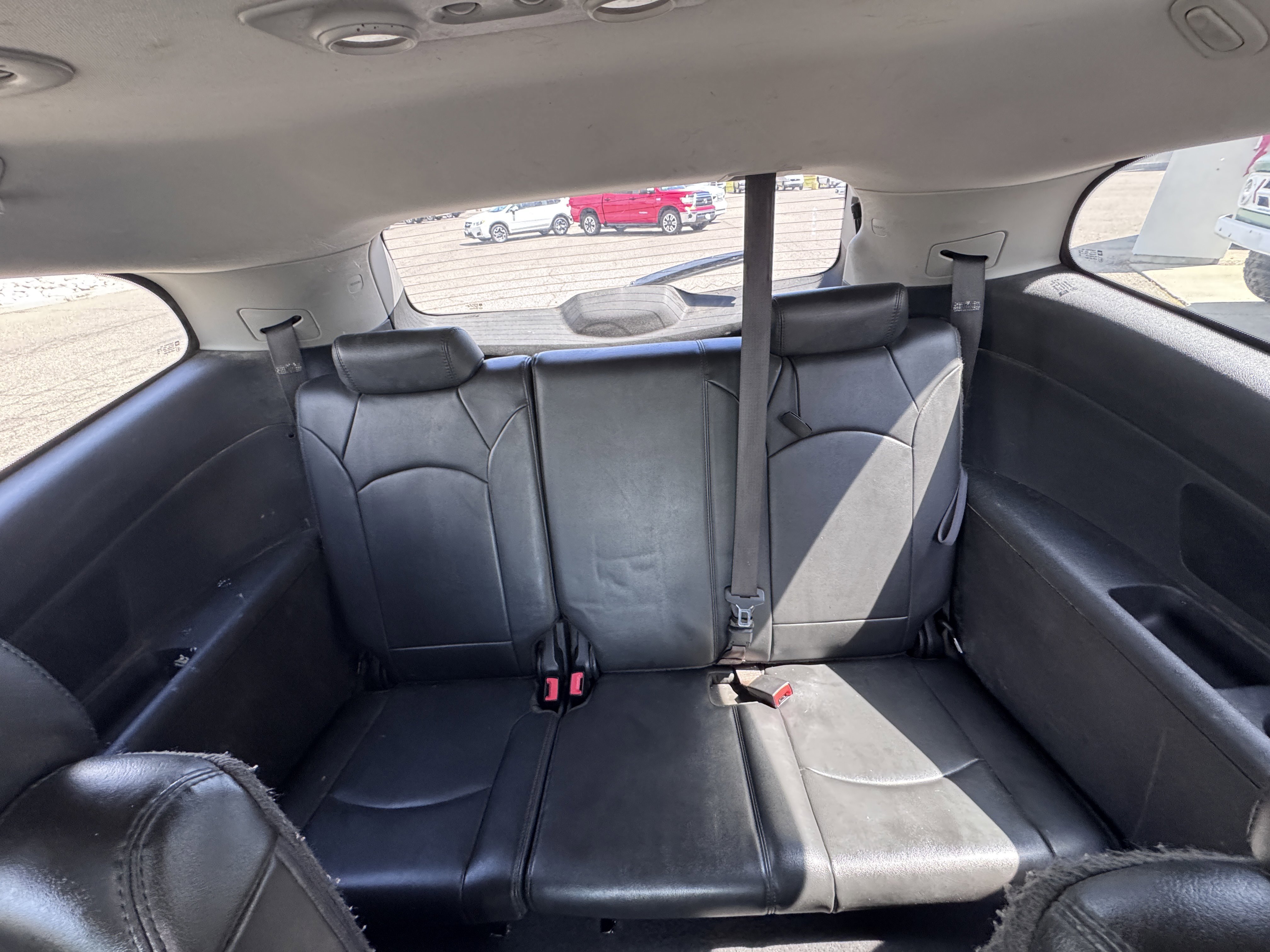 Used 2011 Chevrolet Traverse LT w/ Personal Connectivity Package AWD/4WD image 33