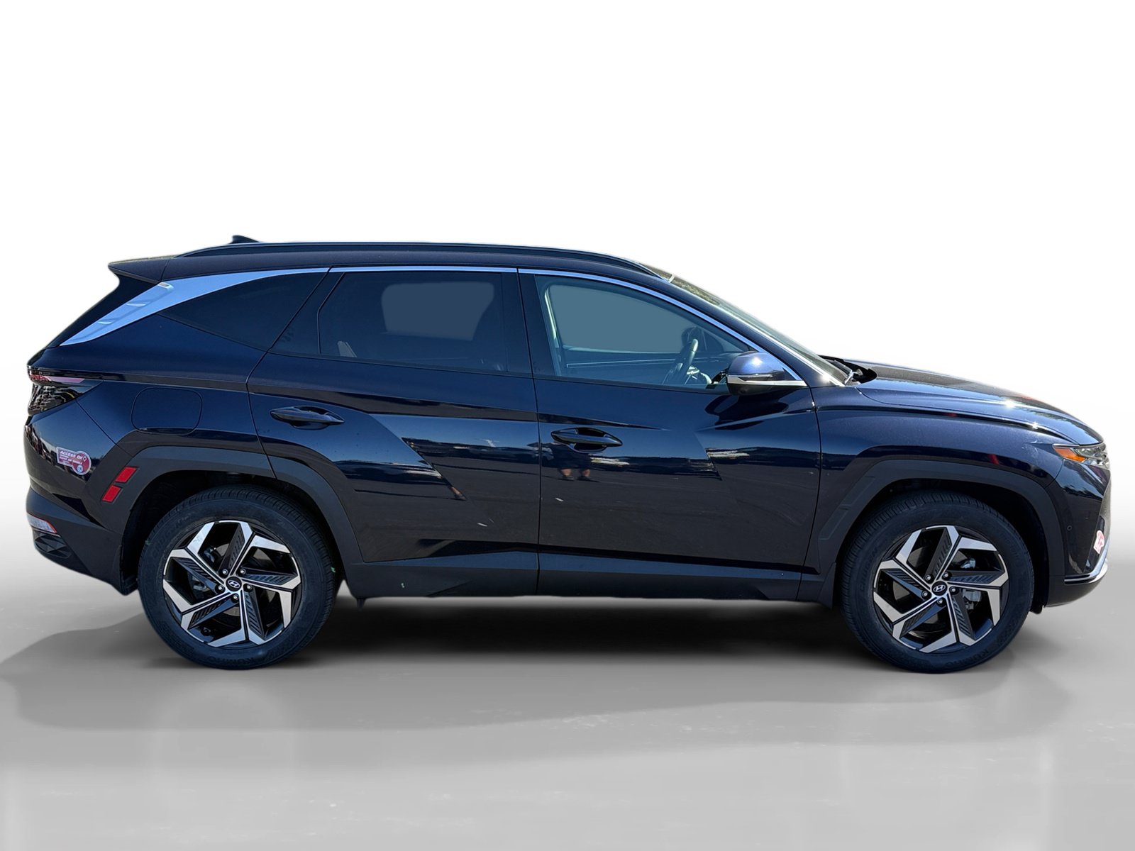 Certified 2024 Hyundai Tucson Limited AWD/4WD image 6