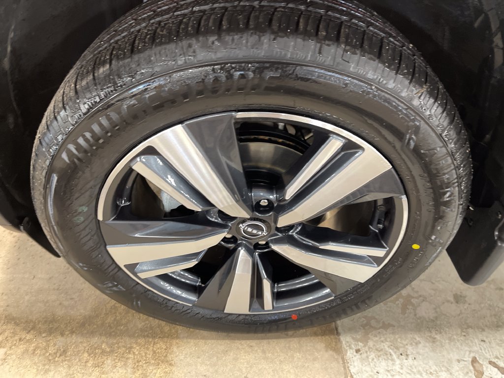 Certified 2023 Nissan Rogue SL AWD/4WD image 12