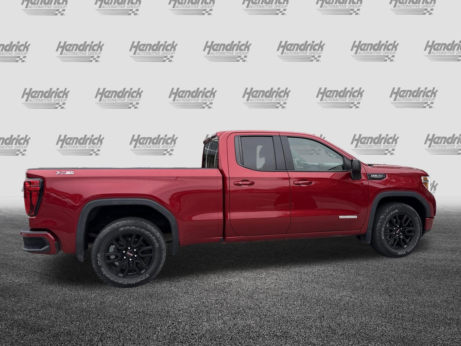 Used 2021 GMC Sierra 1500 Elevation w/ X31 Off-Road Package AWD/4WD image 10