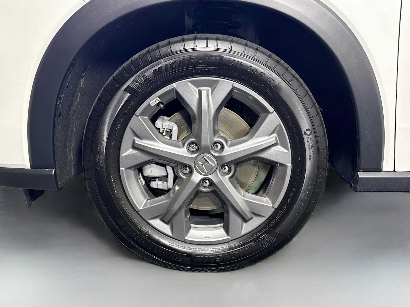 Certified 2027 Honda HR-V LX image 28