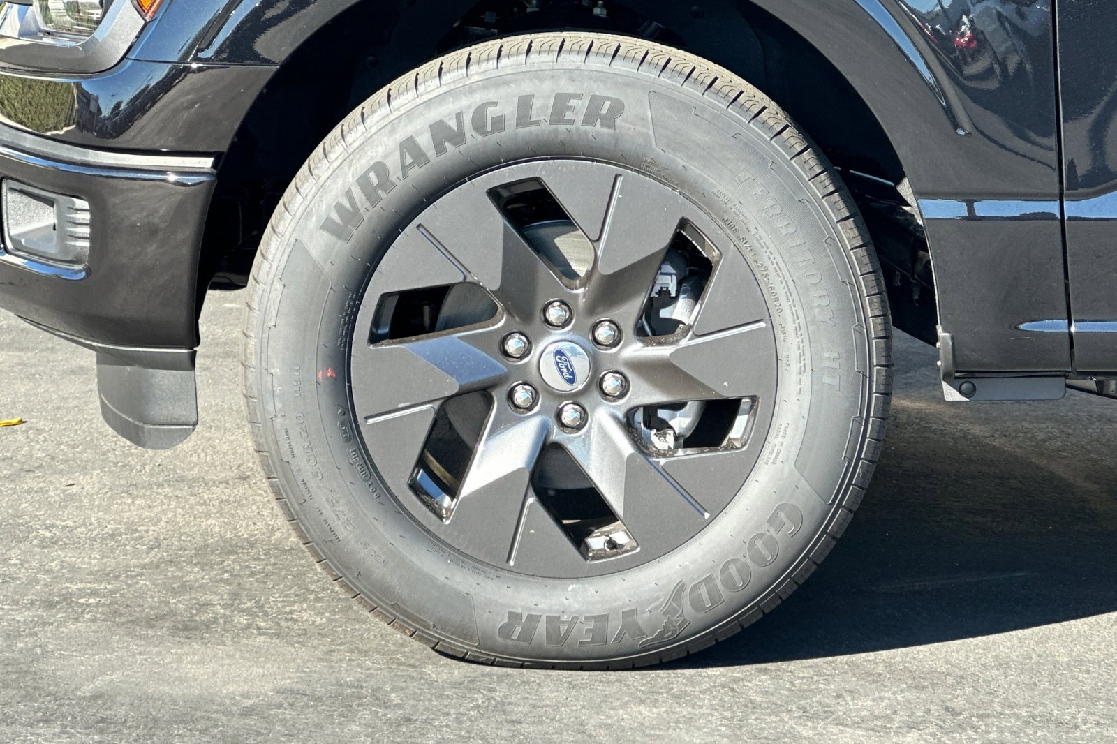 New 2025 Ford F150 STX w/ Equipment Group 200A image 23