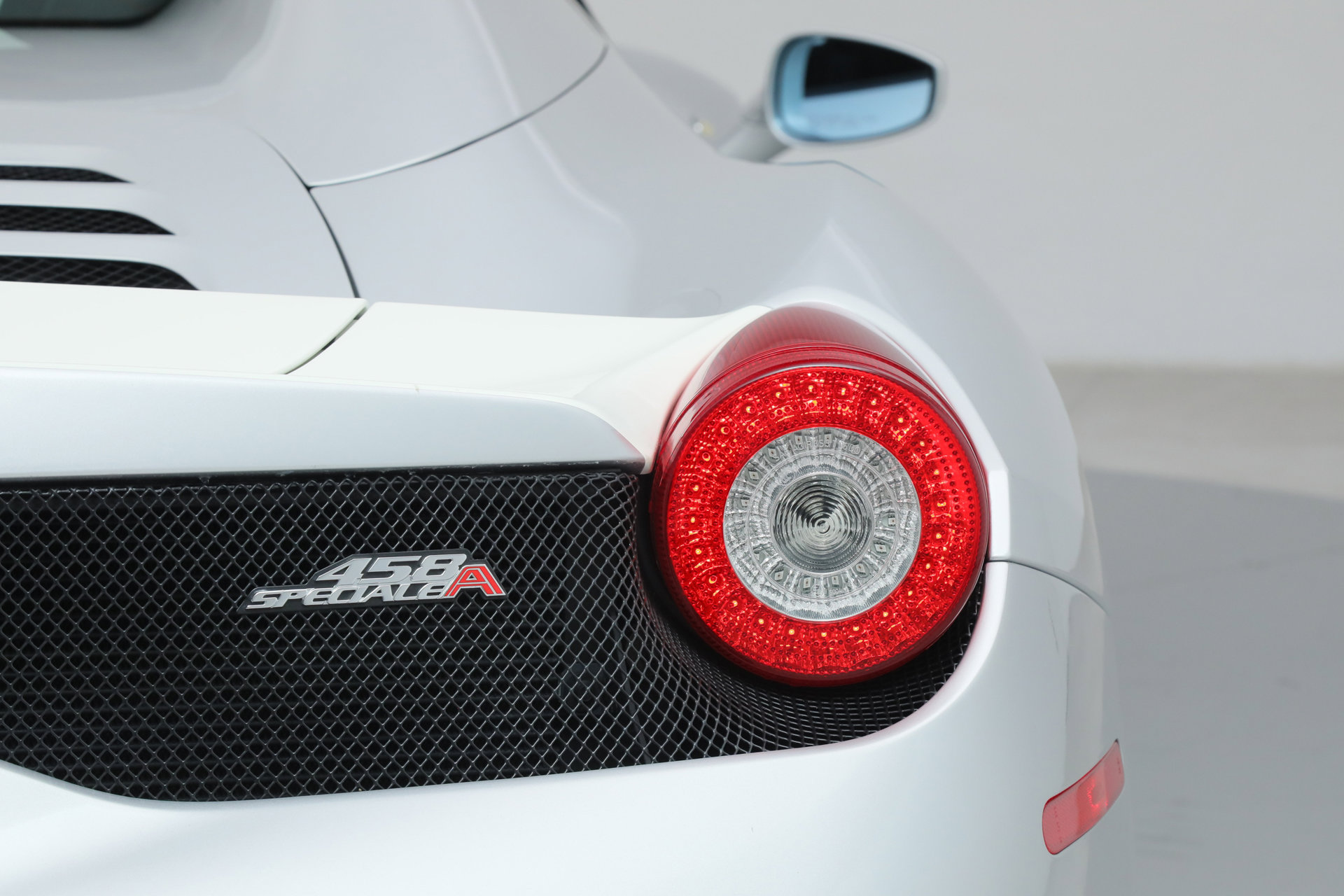 Certified 2015 Ferrari 458 Speciale A image 25