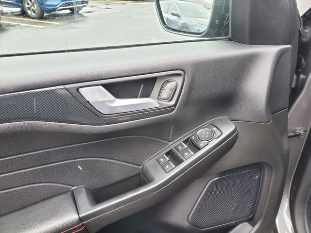 Used 2024 Ford Escape ST-Line w/ Tech Pack #1 image 10