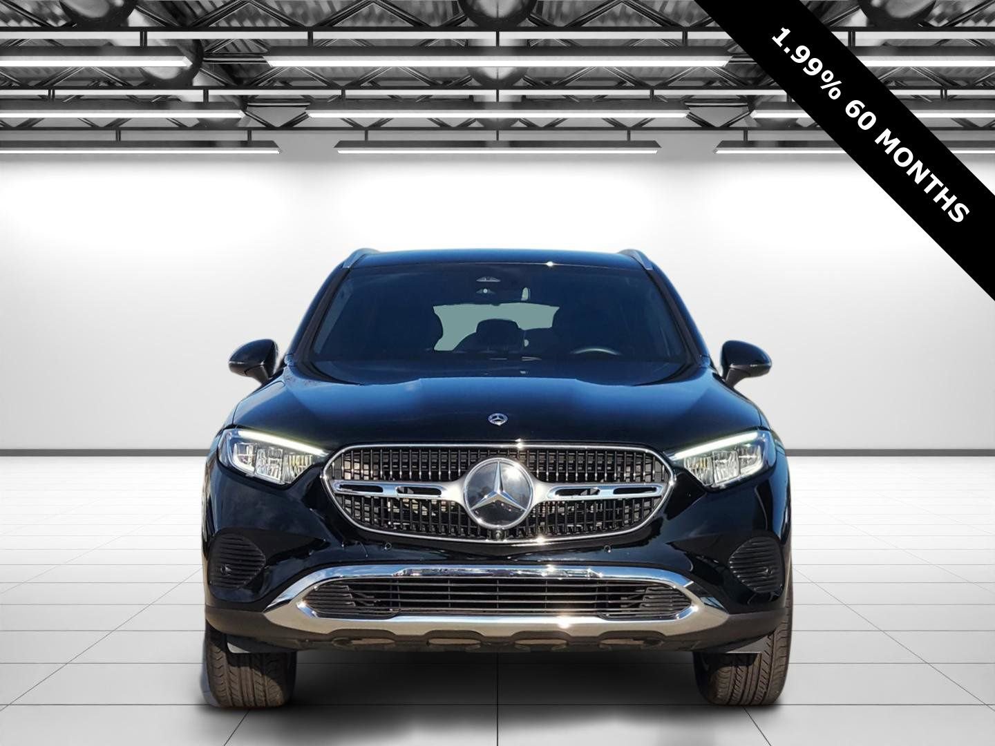 Certified 2025 Mercedes-Benz GLC 300 image 4