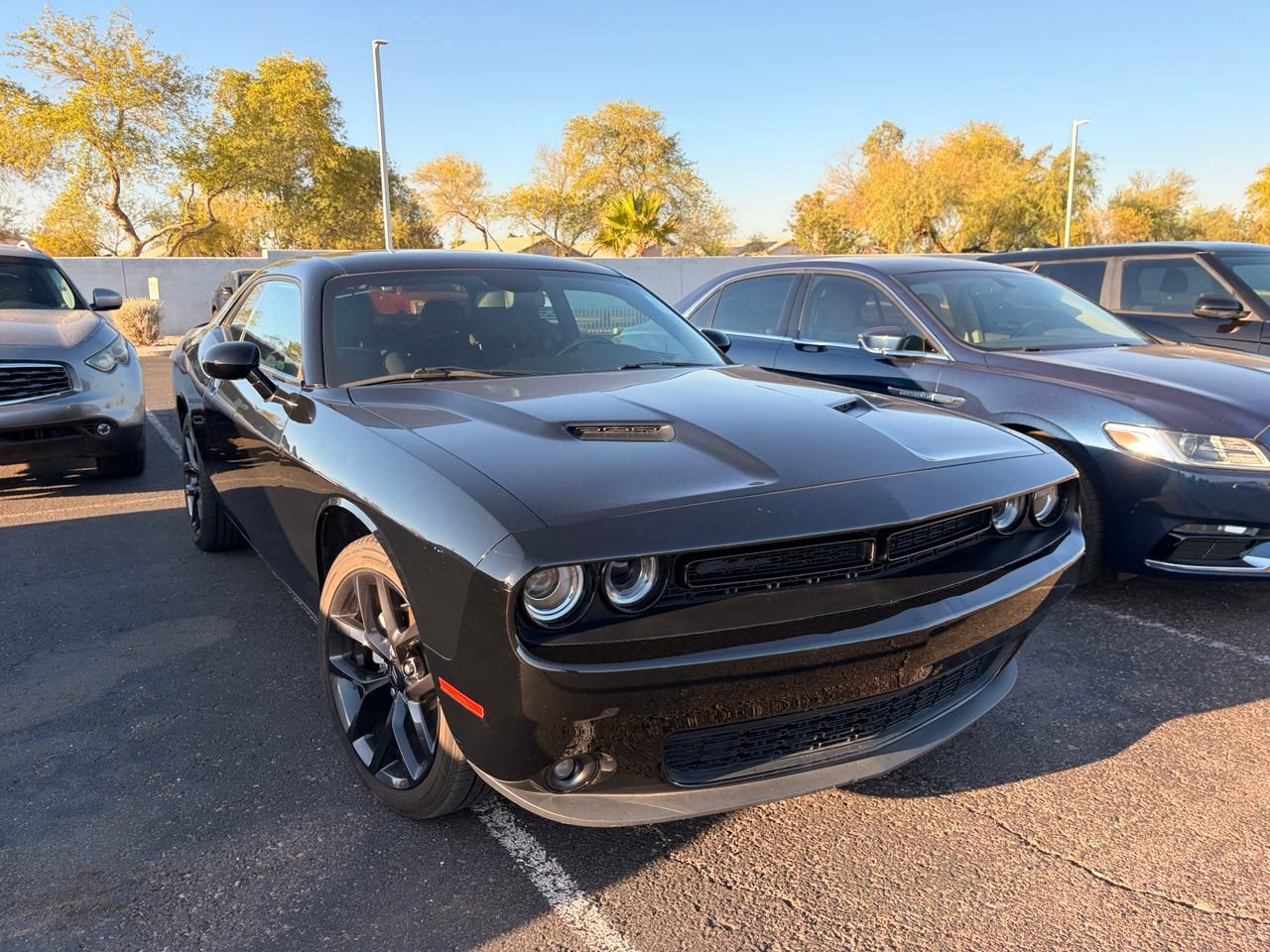 Used 2022 Dodge Challenger SXT w/ Blacktop Package RWD image 4