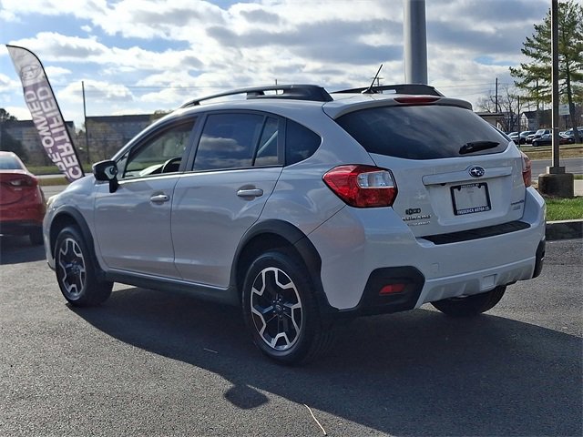 Used 2017 Subaru Crosstrek 2.0i Premium w/ Moonroof Package image 4