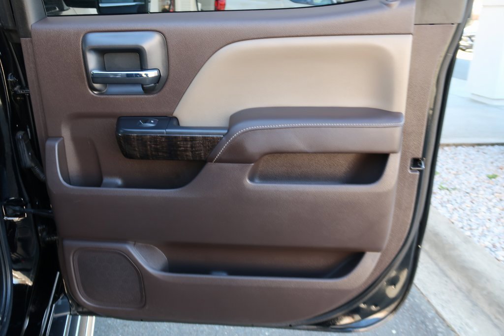 Certified 2016 GMC Sierra 2500 Denali w/ Duramax Plus Package image 35