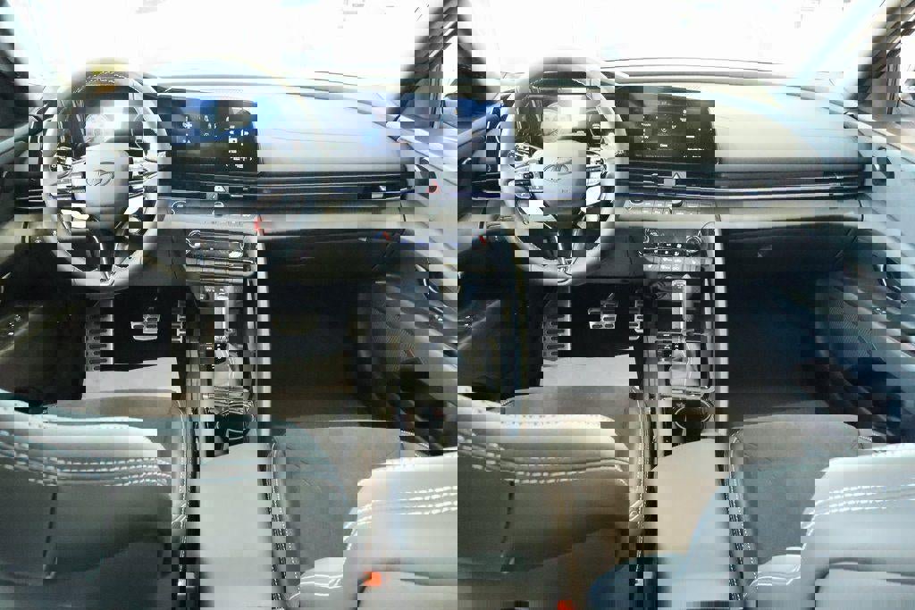 New 2025 Hyundai Elantra N image 6