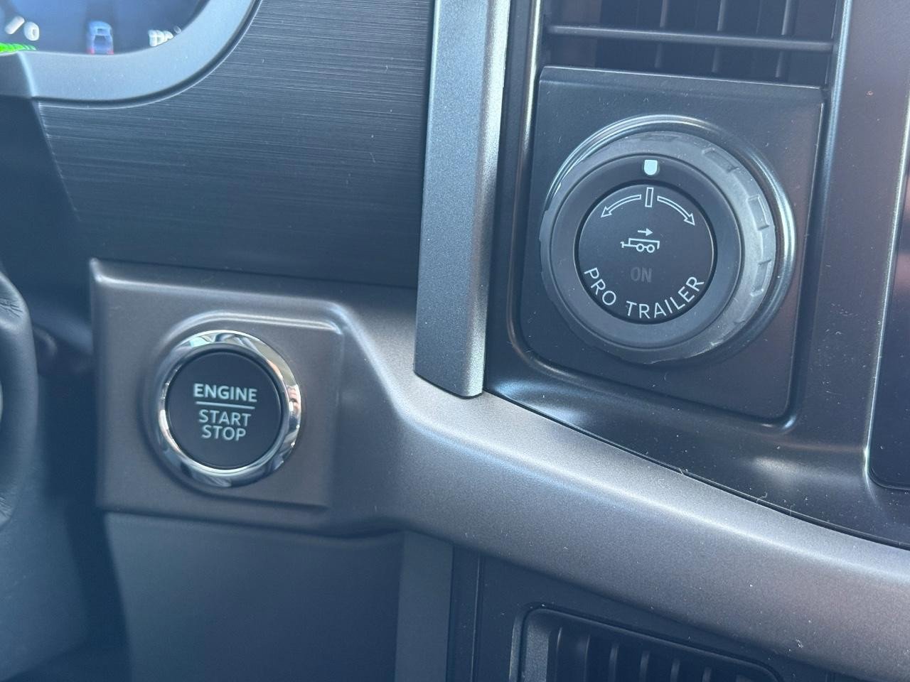 New 2025 Ford F150 XLT w/ Equipment Group 302A MID image 11