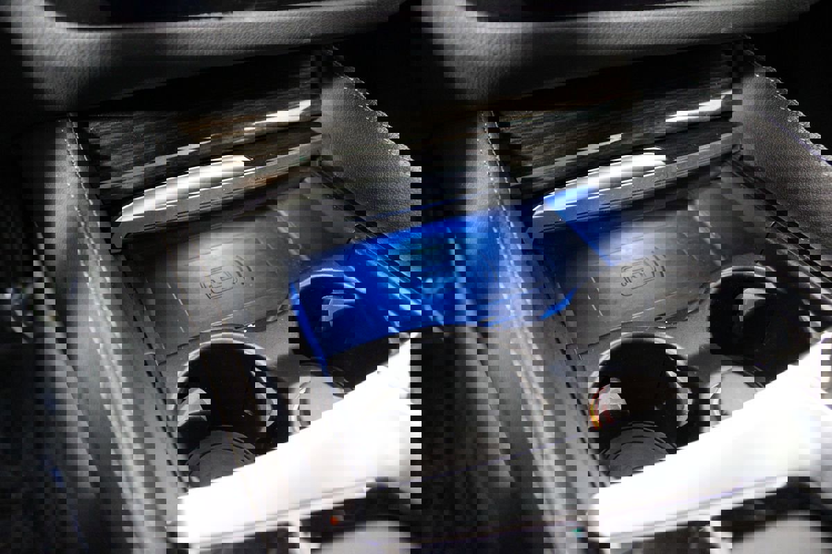 Used 2023 BMW 530e w/ M Sport Package image 17