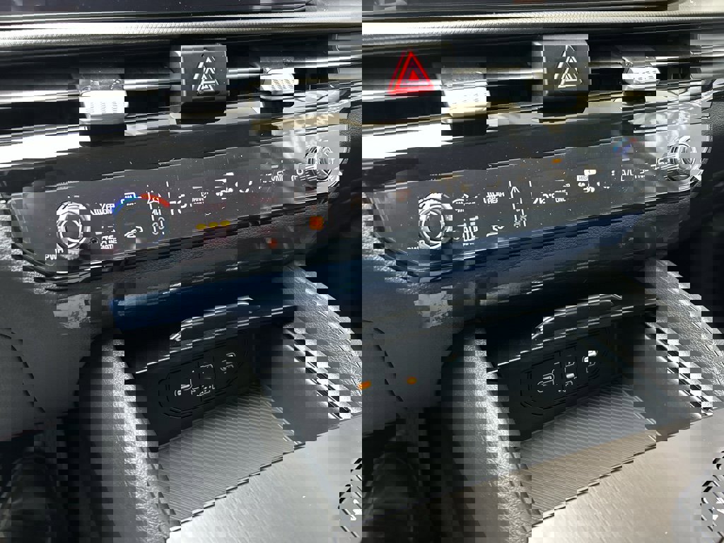 New 2026 Kia Sportage S image 22