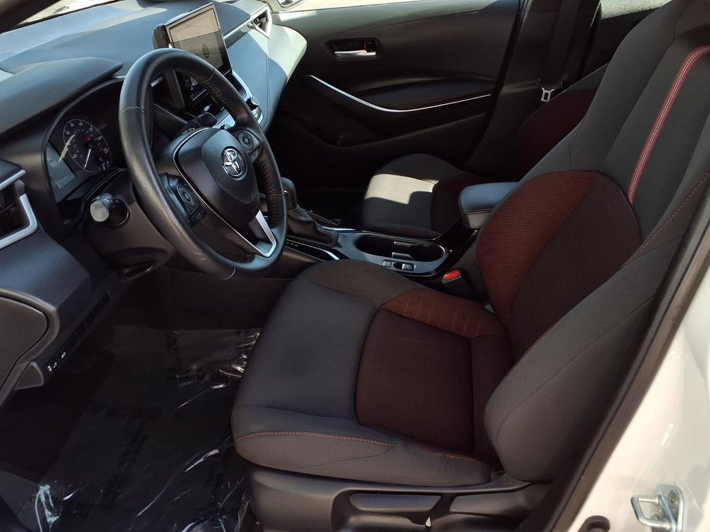 Certified 2024 Toyota Corolla SE w/ SE Premium Package FWD image 16