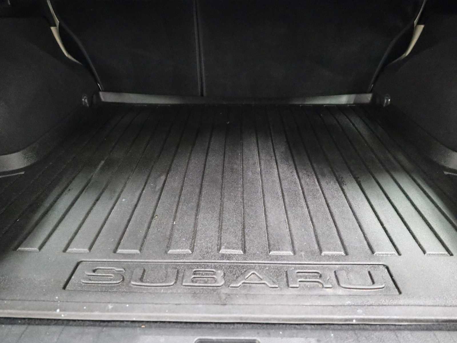 Used 2014 Subaru Outback 2.5i Premium AWD/4WD image 37